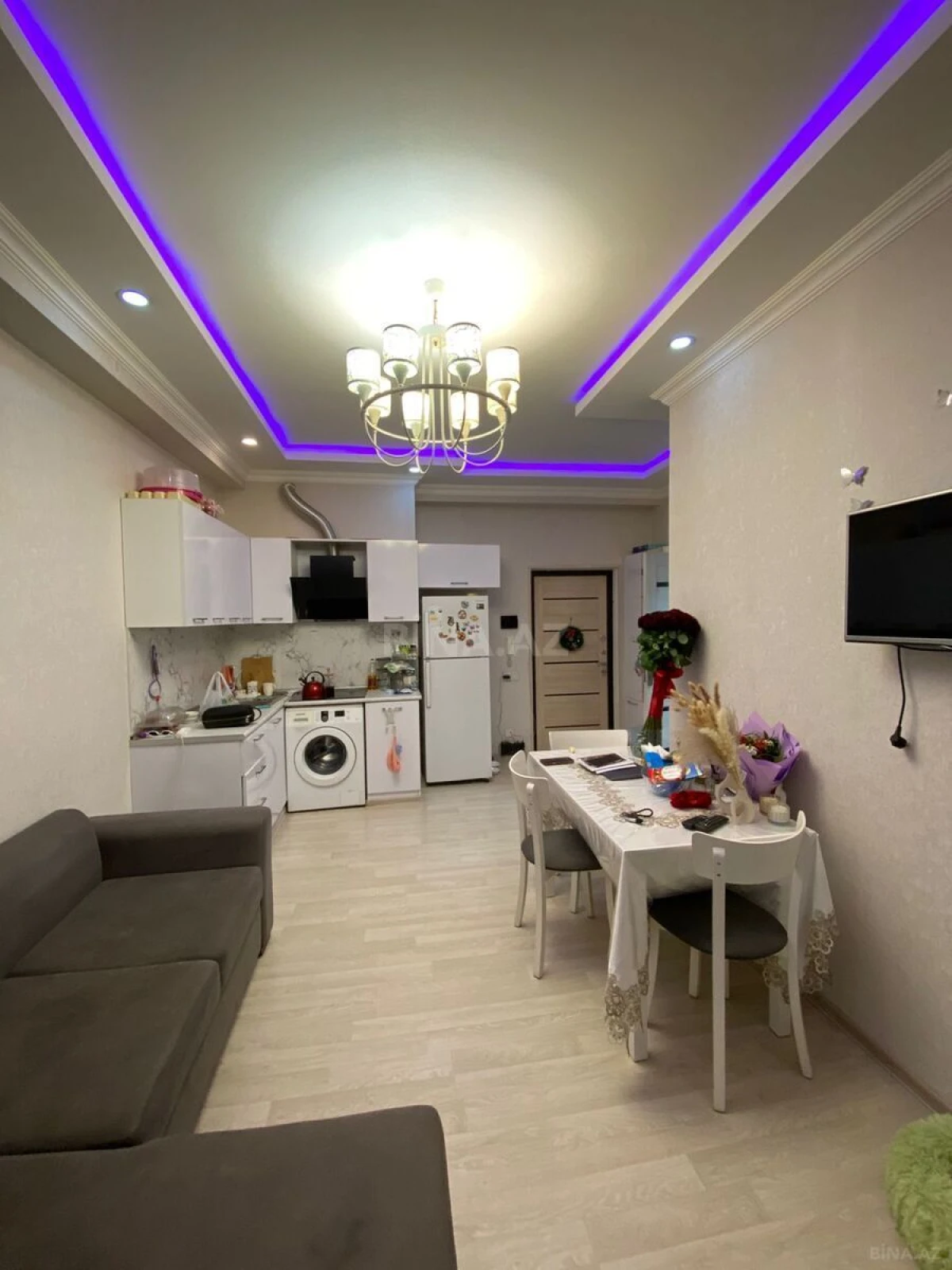 Kirayə verilir 2 otaqlı mənzil 60 m²