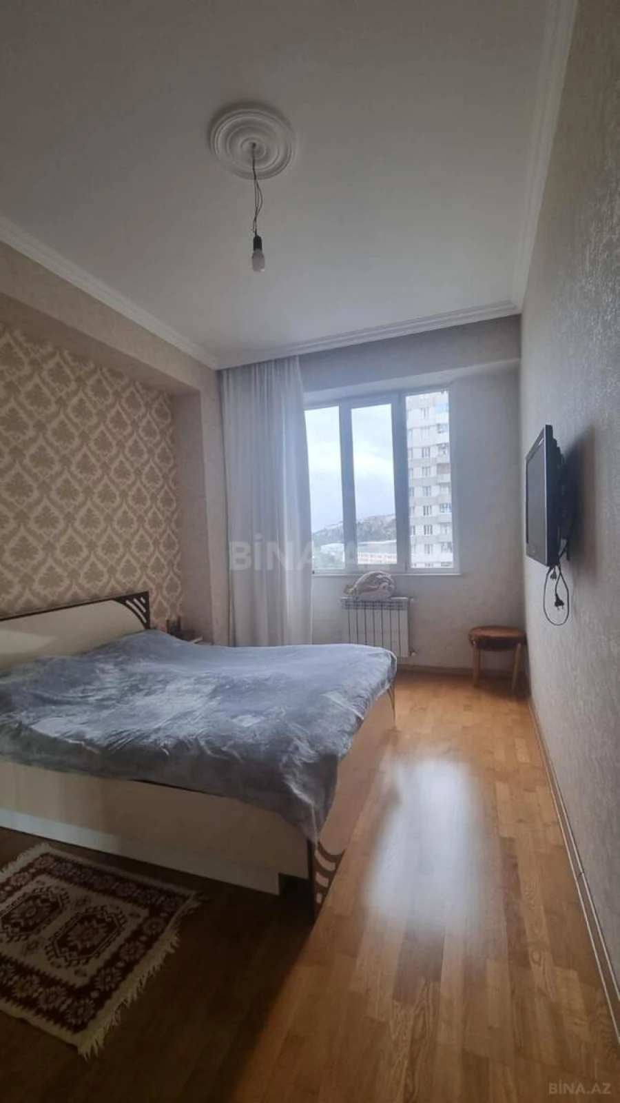 Satılır 2 otaqlı mənzil 70 m²