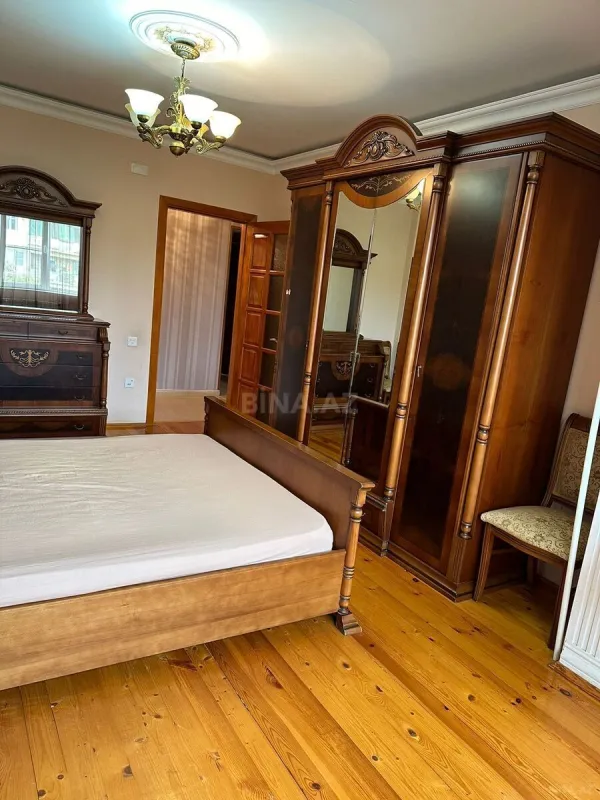 Kirayə verilir 3 otaqlı mənzil 90 m²