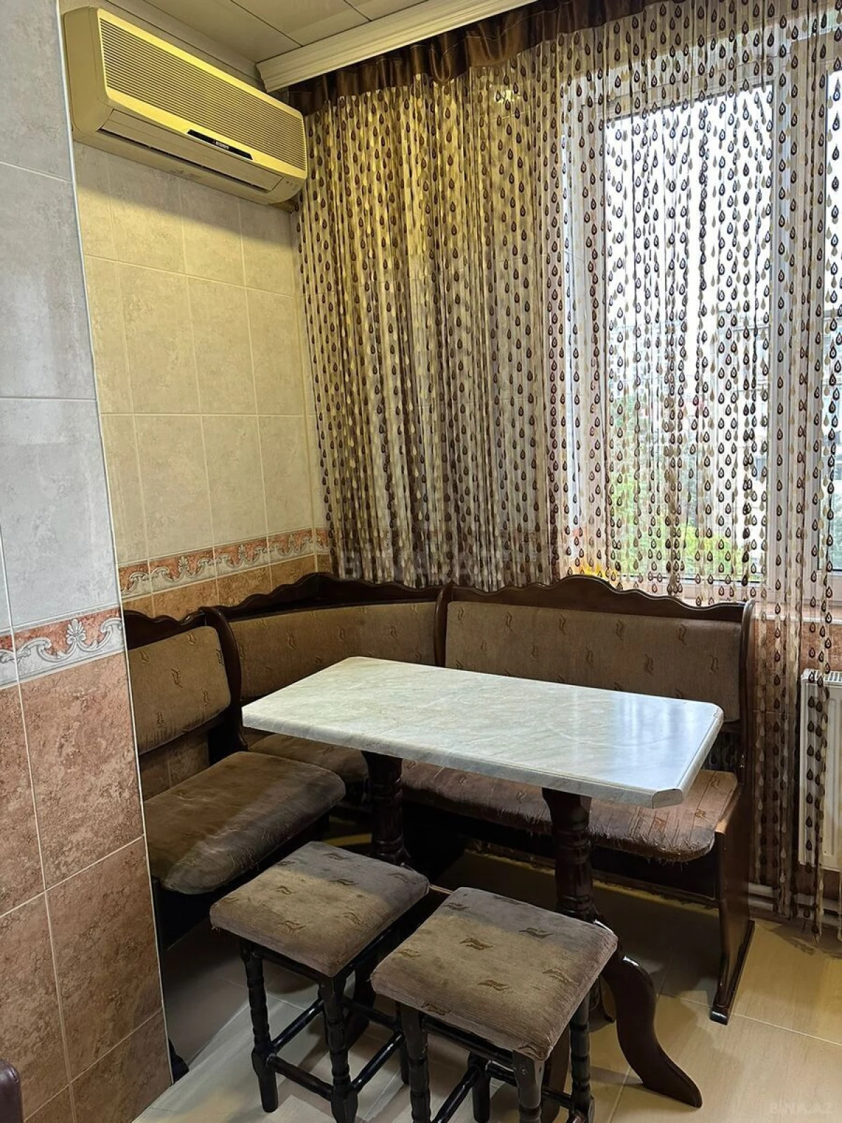 Kirayə verilir 3 otaqlı mənzil 90 m²