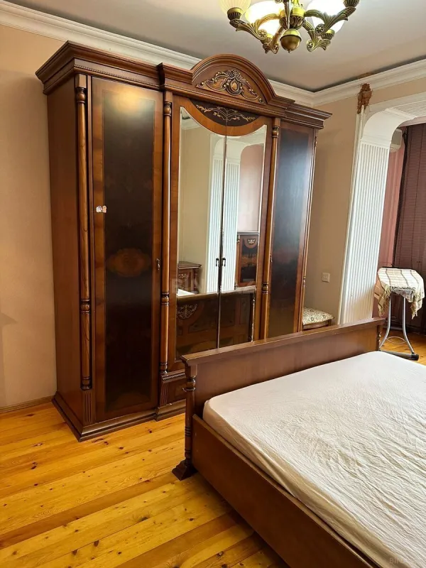 Kirayə verilir 3 otaqlı mənzil 90 m²