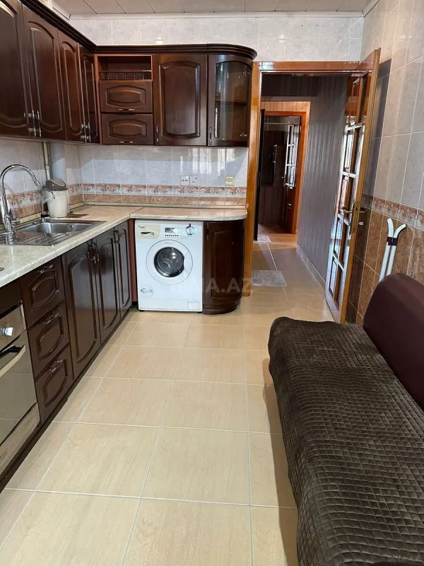 Kirayə verilir 3 otaqlı mənzil 90 m²