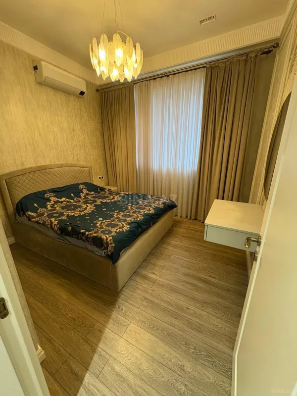 Kirayə verilir 3 otaqlı mənzil 110 m²