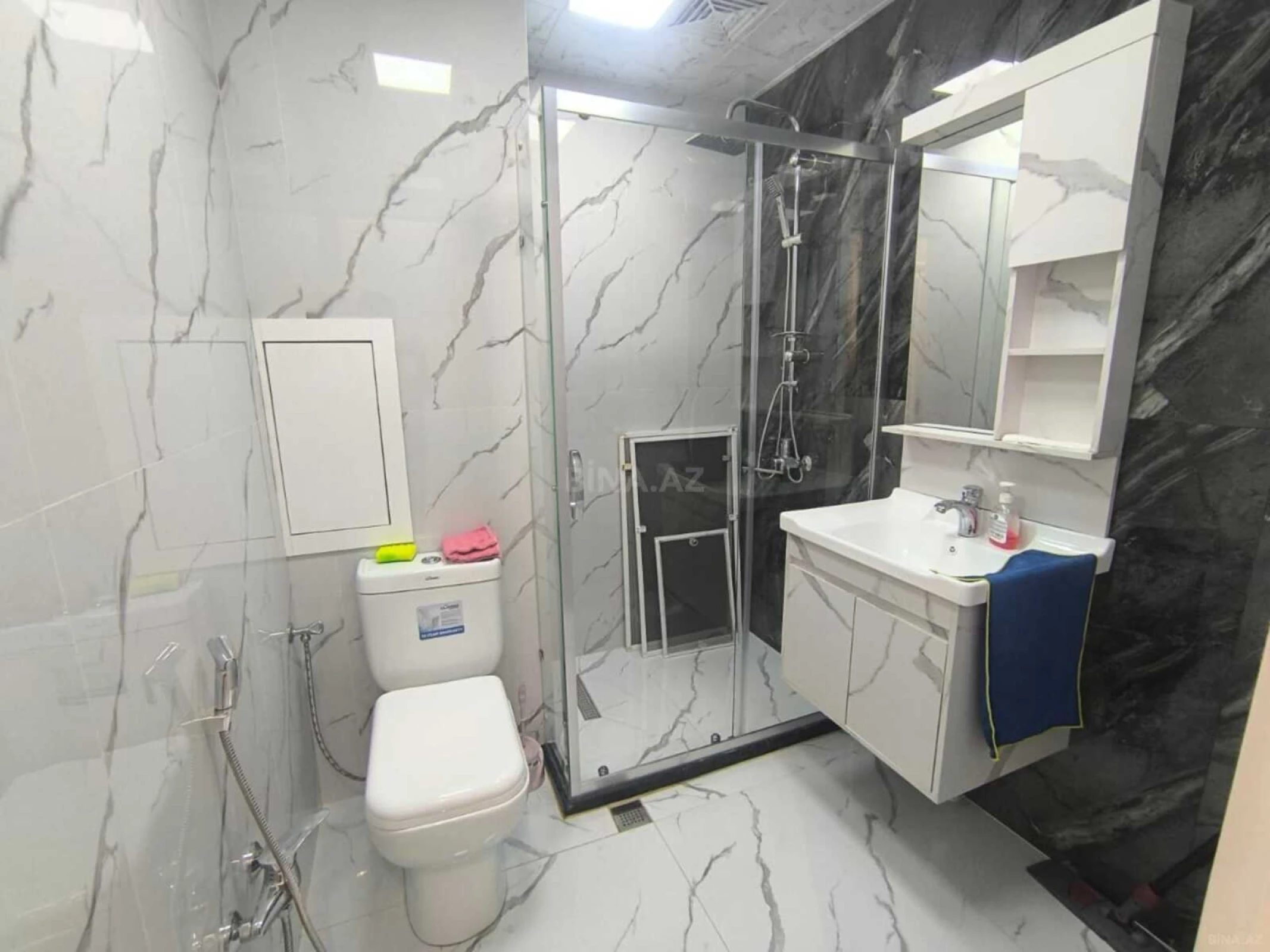 Satılır 2 otaqlı mənzil 47 m²