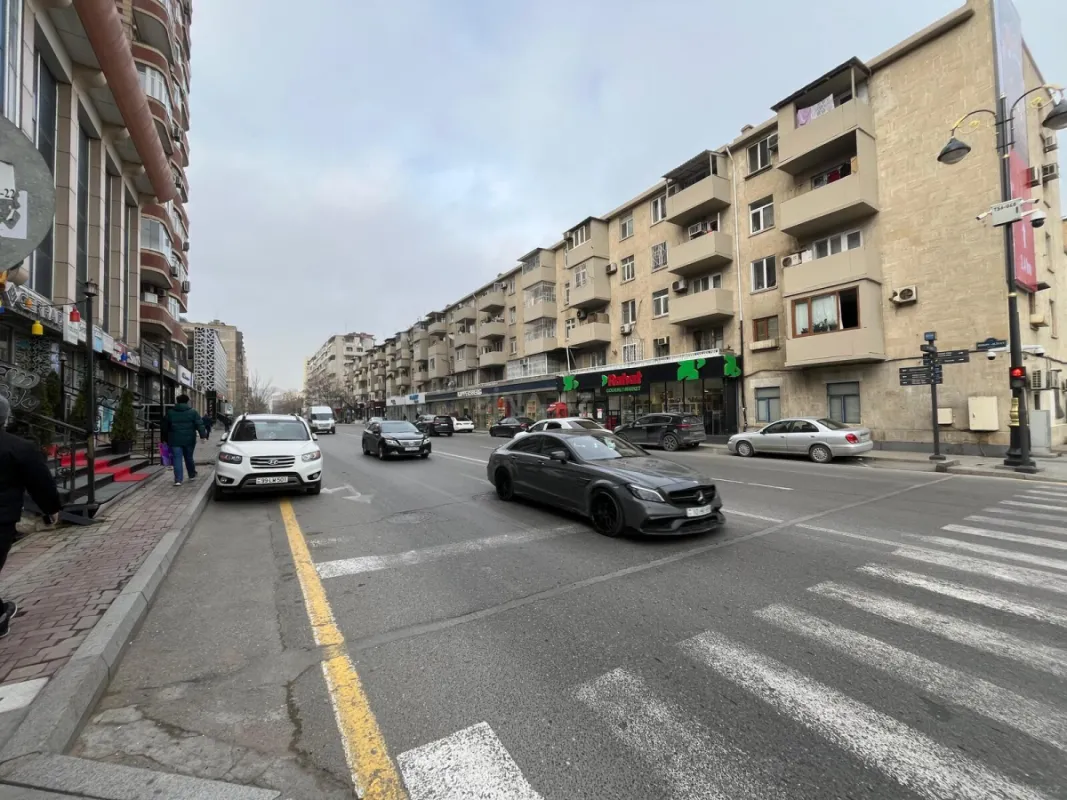 Satılır 3 otaqlı mənzil 75 m²