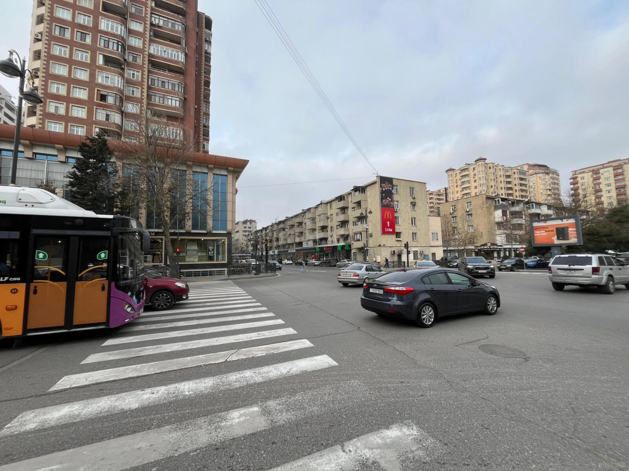 Satılır 3 otaqlı mənzil 75 m²