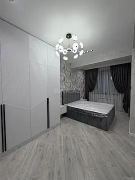 Satılır 3 otaqlı mənzil 108 m²