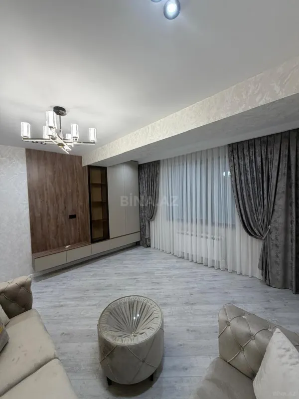 Satılır 3 otaqlı mənzil 108 m²
