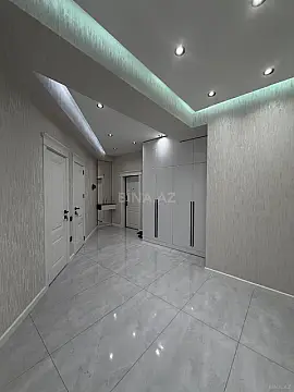 Satılır 3 otaqlı mənzil 108 m²