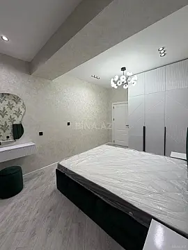 Satılır 3 otaqlı mənzil 108 m²