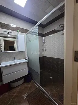 Kirayə verilir 2 otaqlı mənzil 110 m²