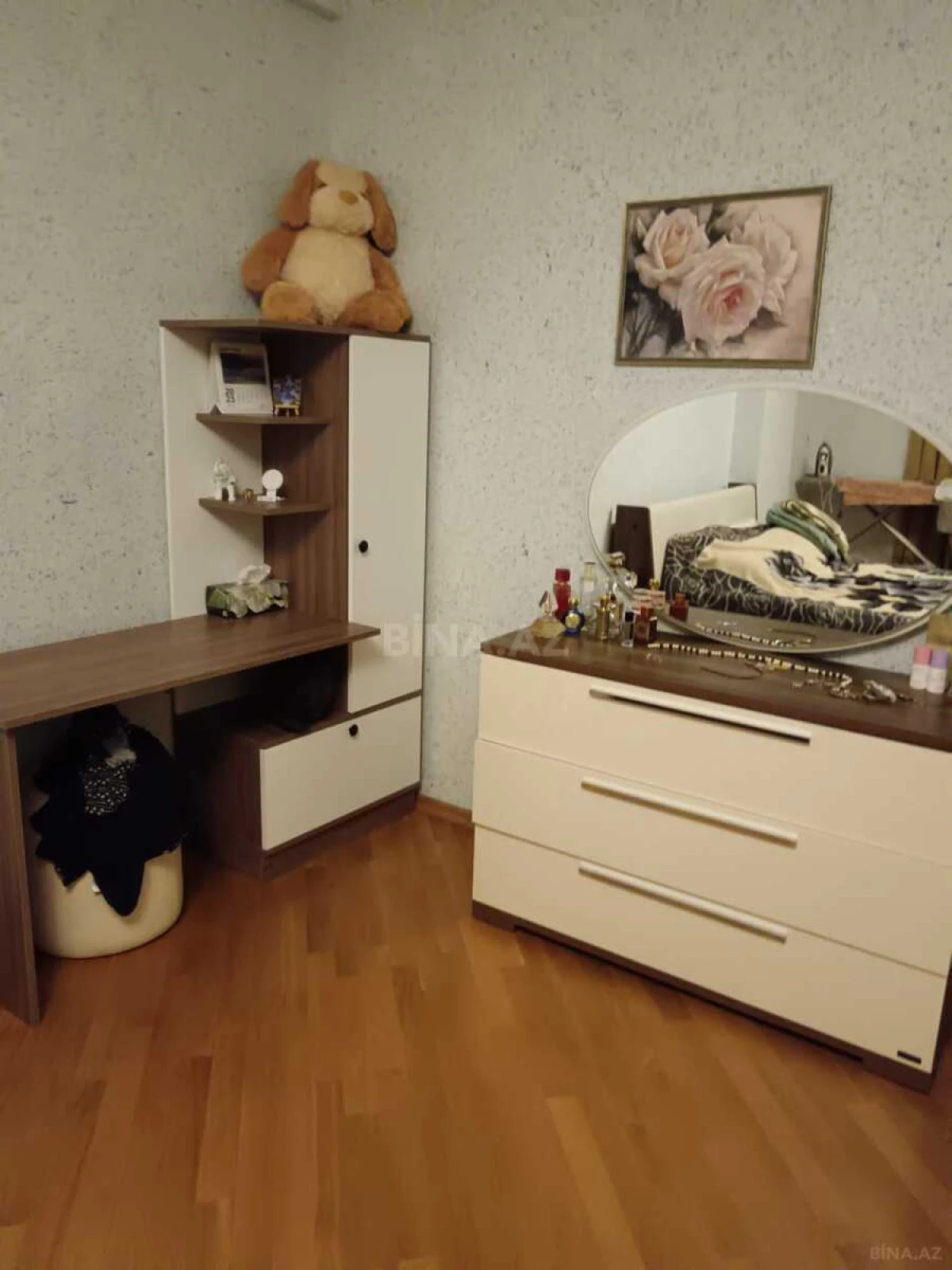 Satılır 2 otaqlı mənzil 68 m²