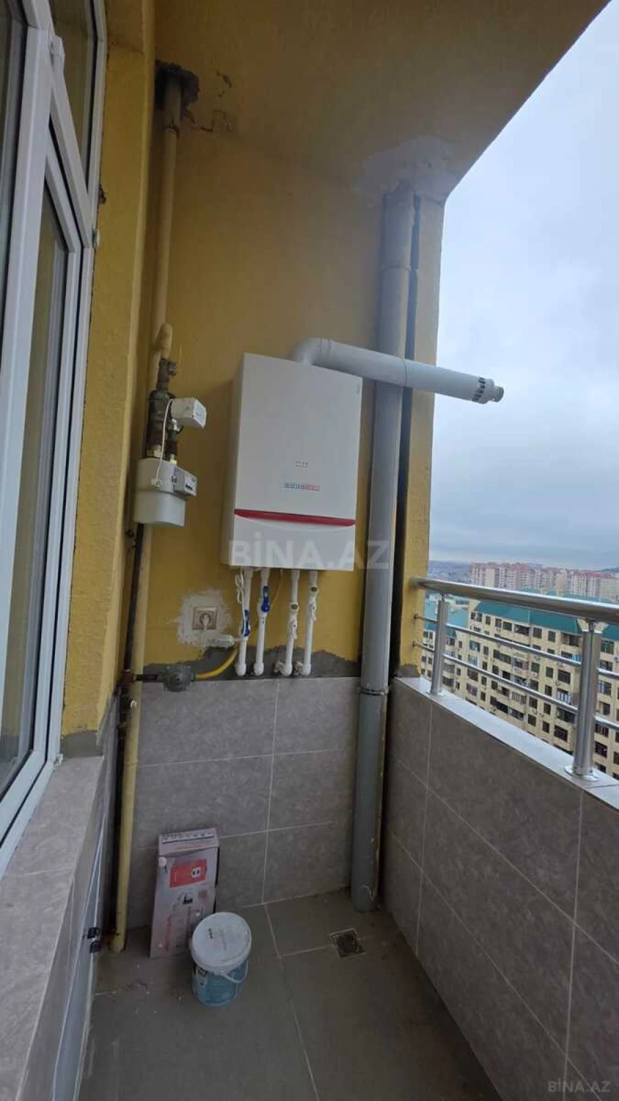 Satılır 3 otaqlı mənzil 95 m²