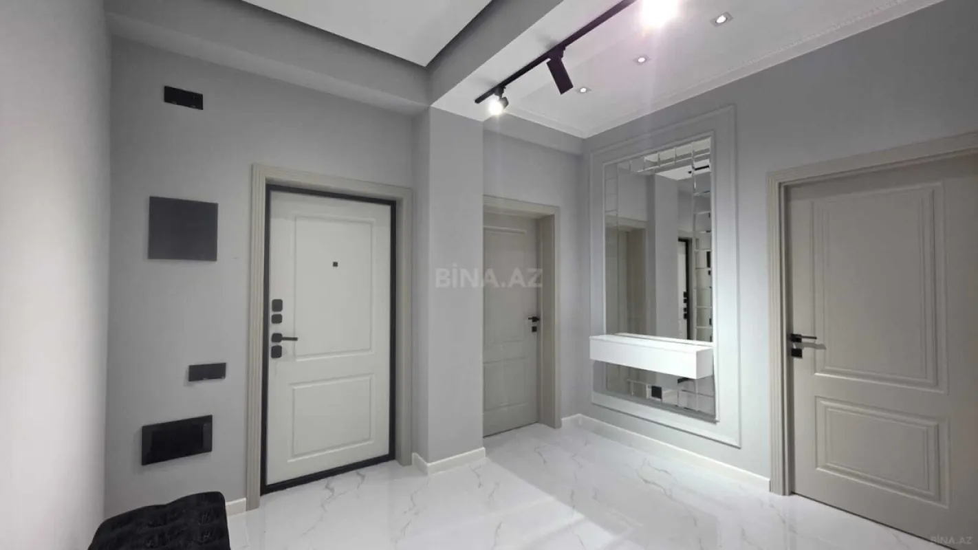 Satılır 3 otaqlı mənzil 95 m²