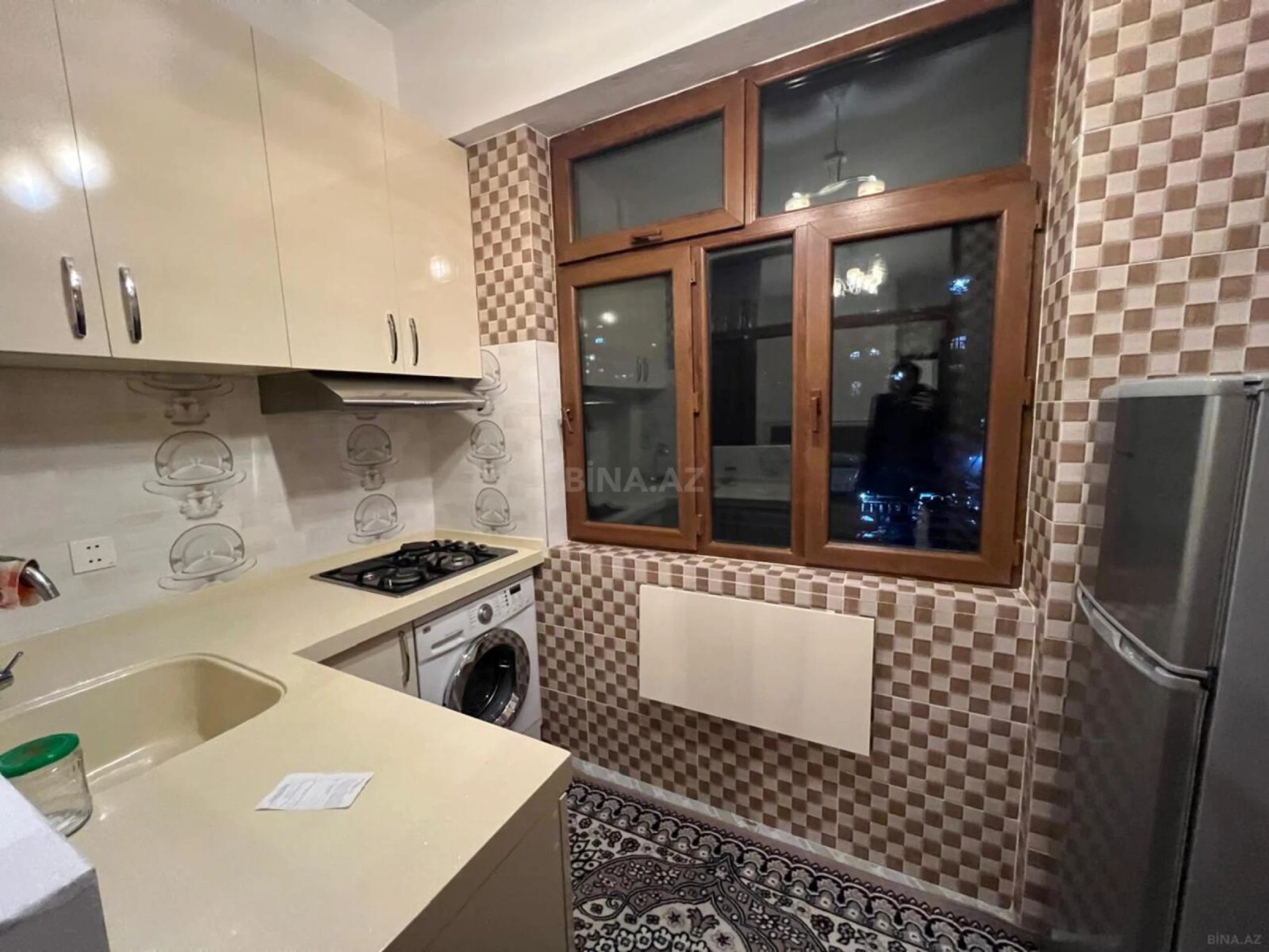 Kirayə verilir 2 otaqlı mənzil 55 m²