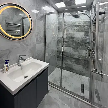 Satılır 2 otaqlı mənzil 65 m²