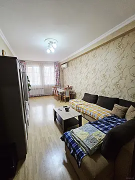 Satılır 3 otaqlı mənzil 92 m²