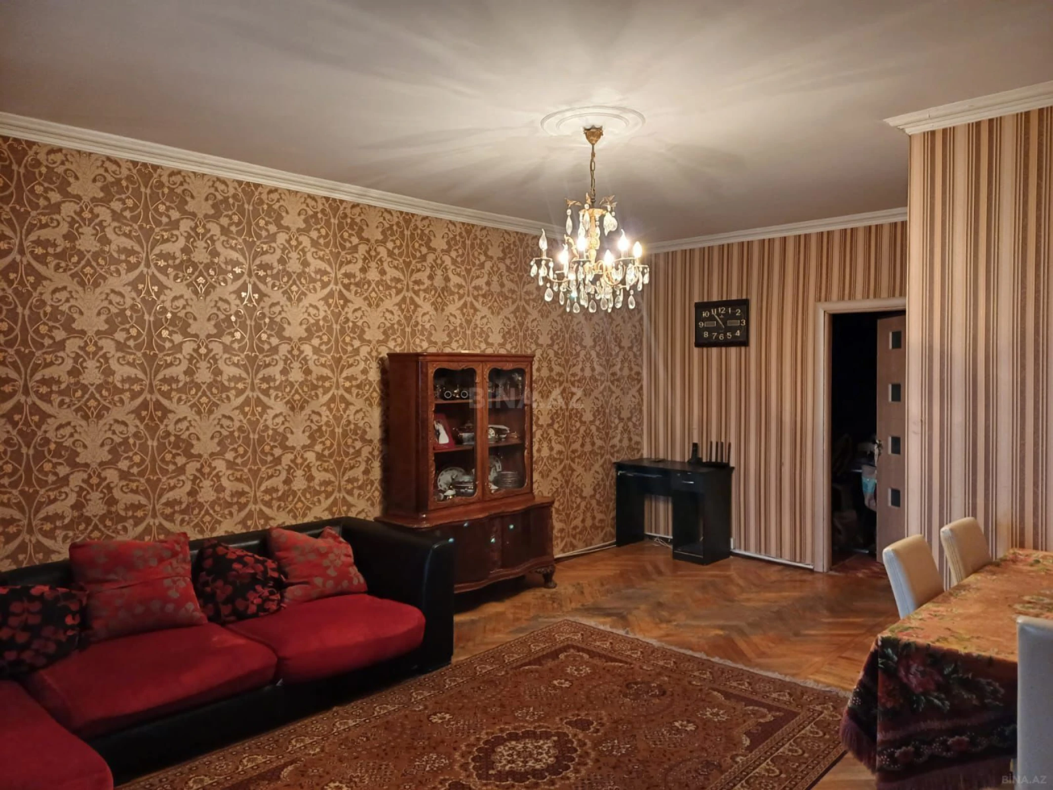 Satılır 3 otaqlı mənzil 120 m²