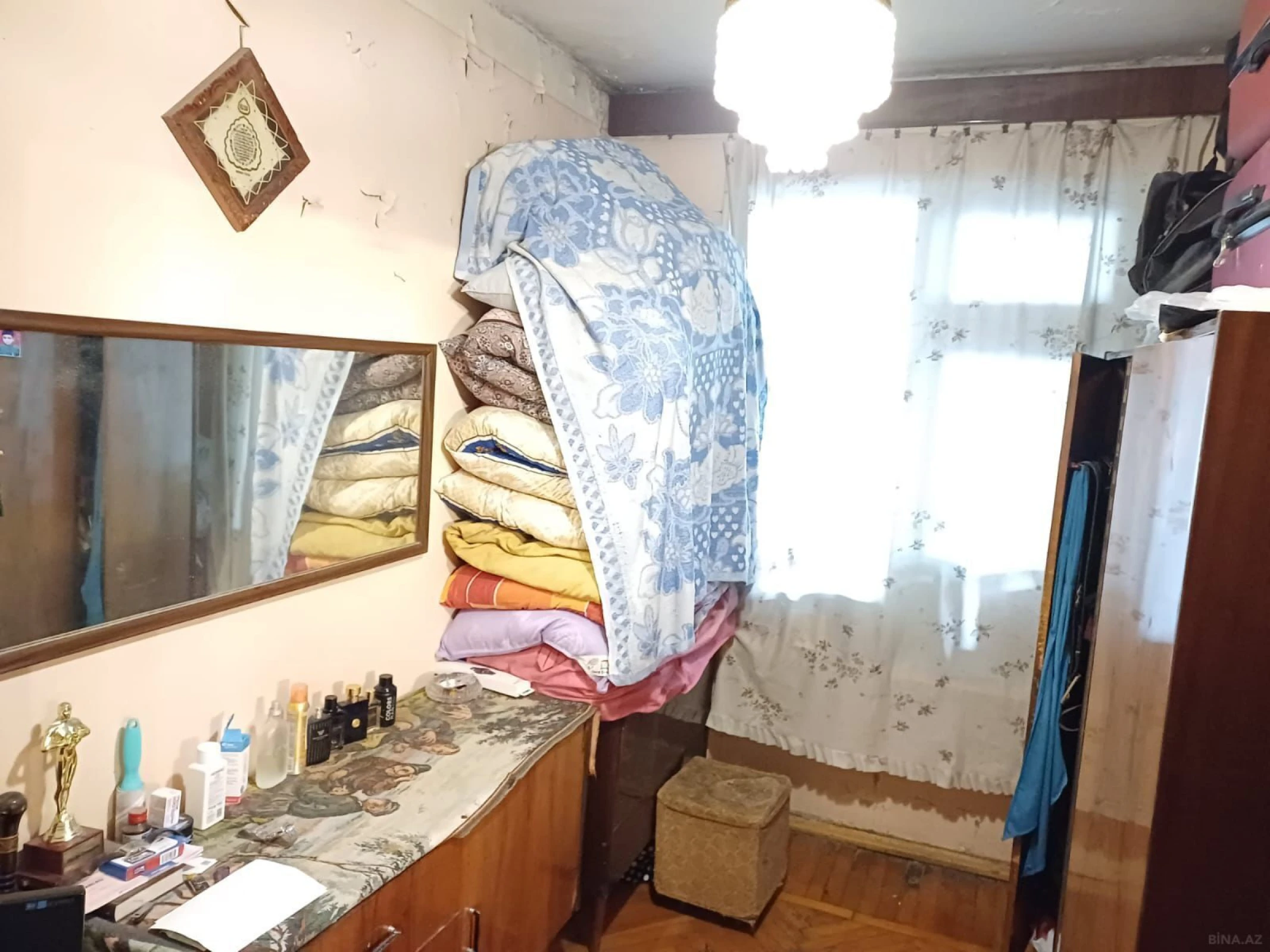 Satılır 3 otaqlı mənzil 120 m²