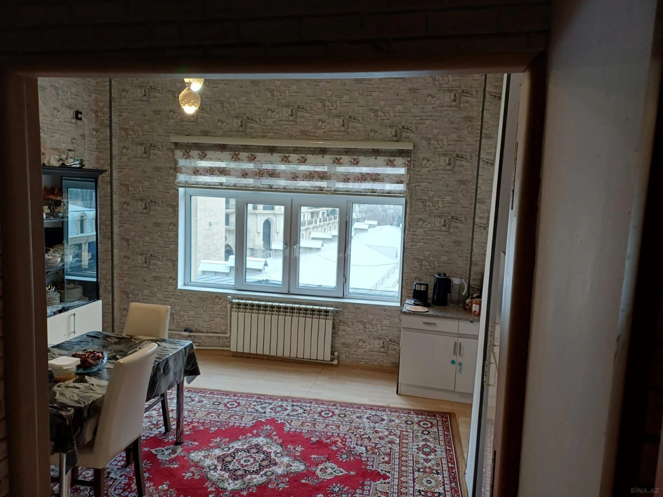 Satılır 3 otaqlı mənzil 120 m²