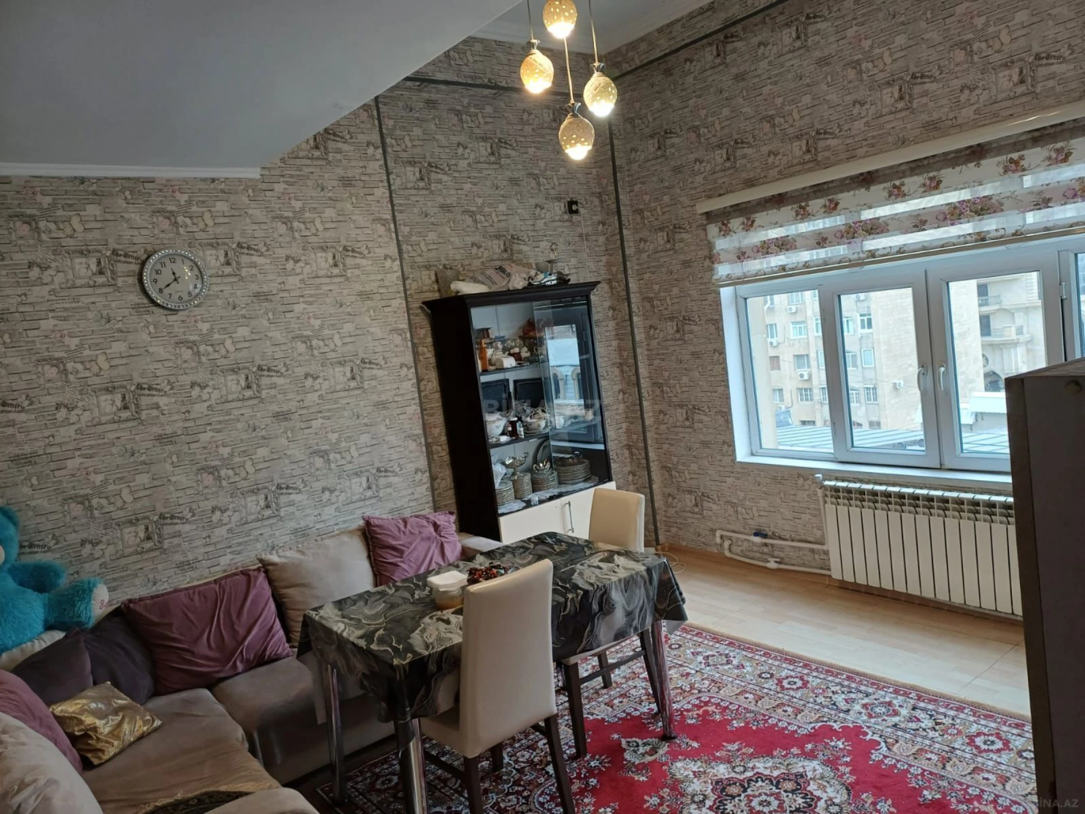 Satılır 3 otaqlı mənzil 120 m²