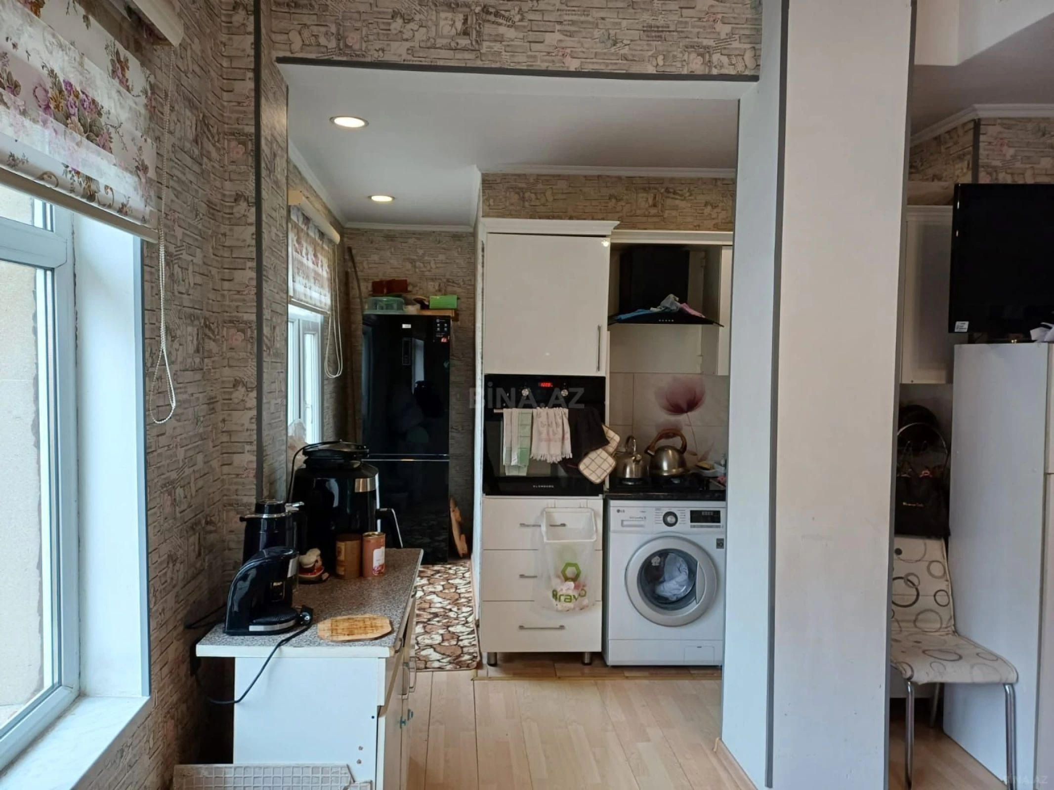 Satılır 3 otaqlı mənzil 120 m²