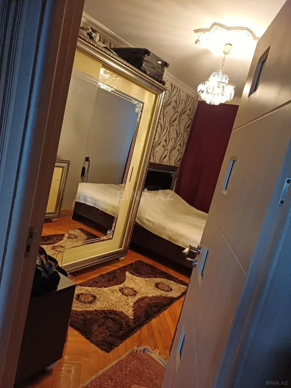Satılır 3 otaqlı mənzil 120 m²