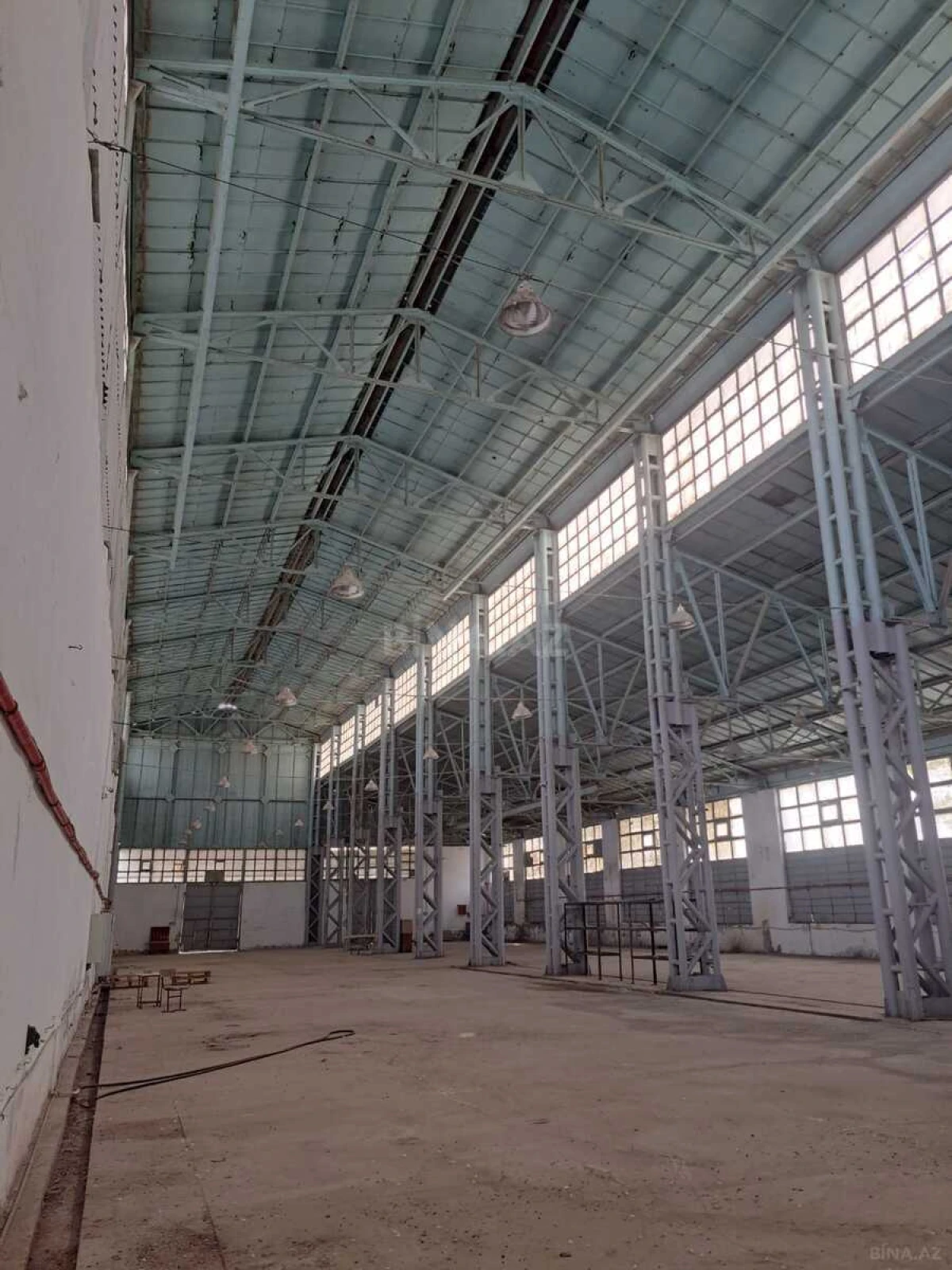 Kirayə verilir obyekt 1800 m²