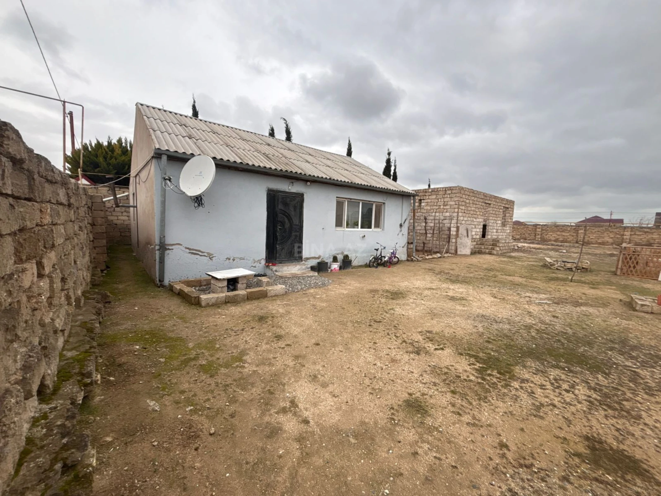 Satılır torpaq sahəsi 24 m²