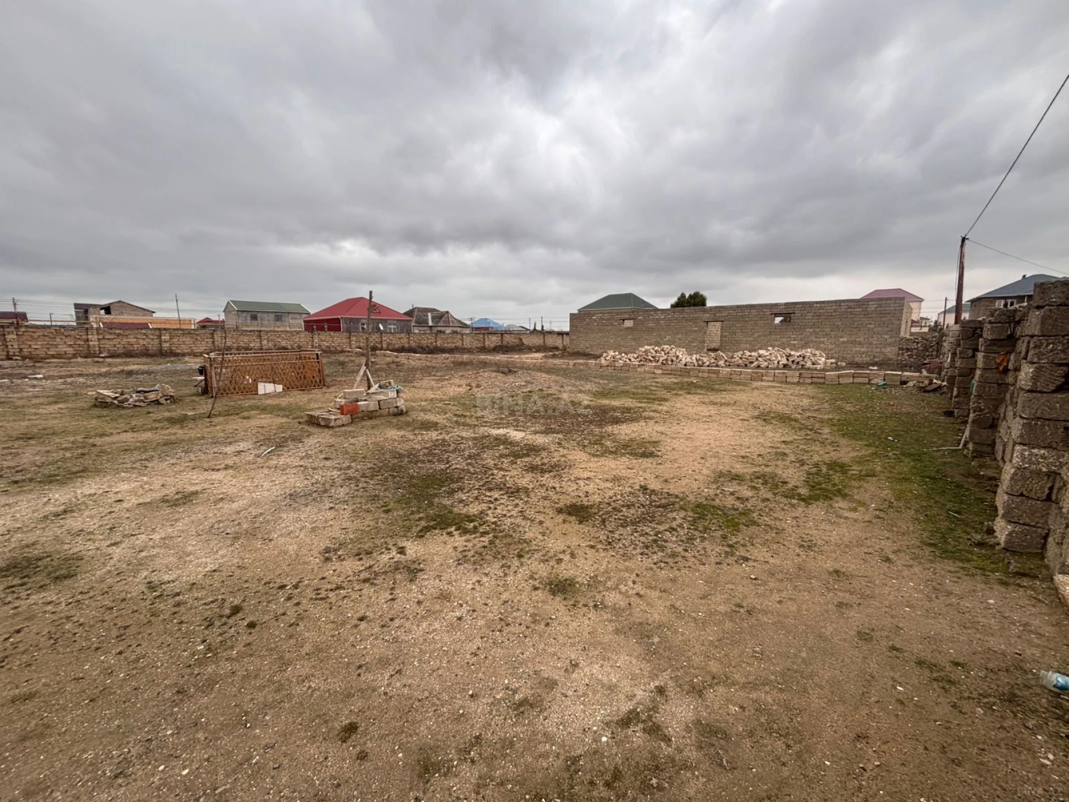 Satılır torpaq sahəsi 24 m²