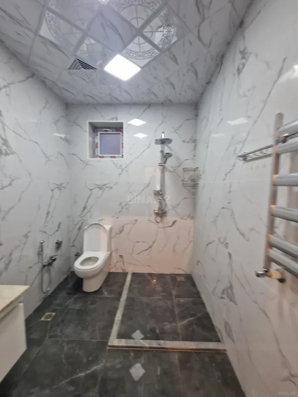 Satılır 4 otaqlı həyət evi 124 m²
