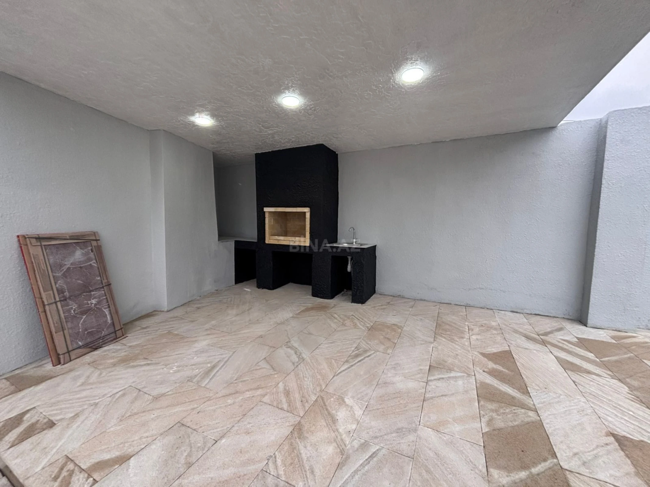Satılır 4 otaqlı həyət evi 155 m²