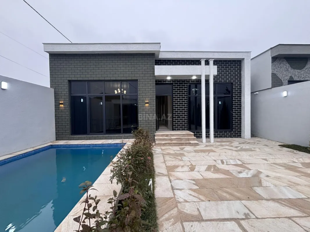 Satılır 4 otaqlı həyət evi 155 m²