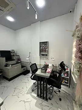 Satılır obyekt 60 m²