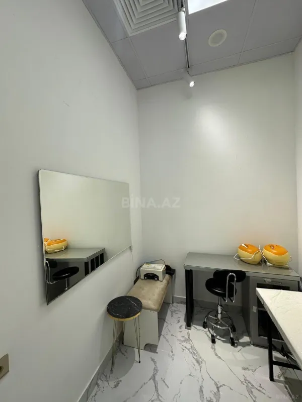 Satılır obyekt 60 m²