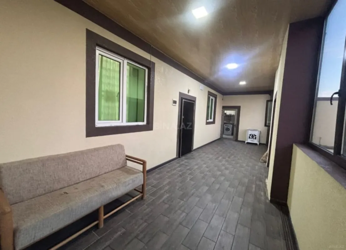 Satılır 6 otaqlı həyət evi 230 m²