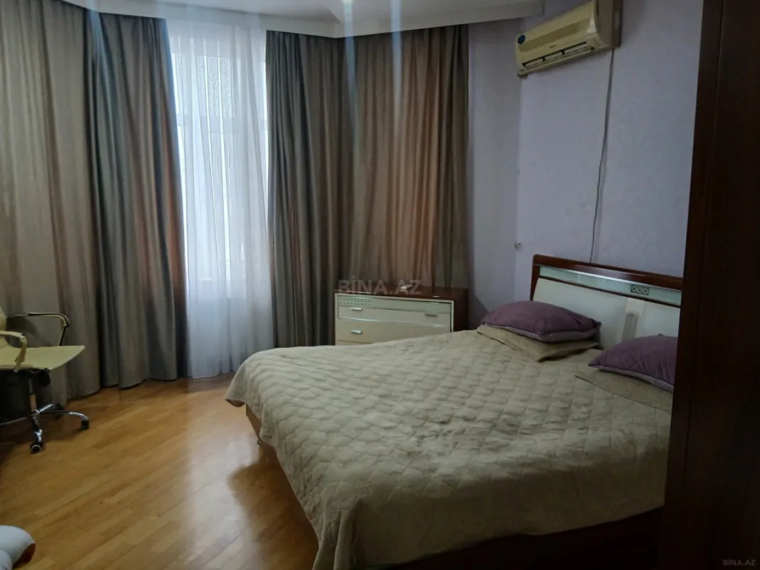 Kirayə verilir 2 otaqlı mənzil 110 m²