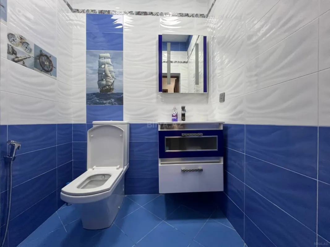 Satılır 3 otaqlı mənzil 135 m²