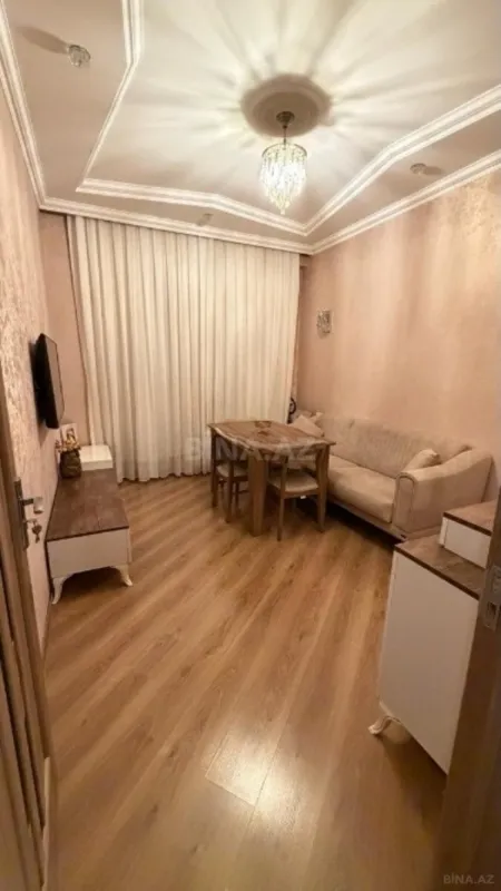 Satılır 2 otaqlı mənzil 55 m²
