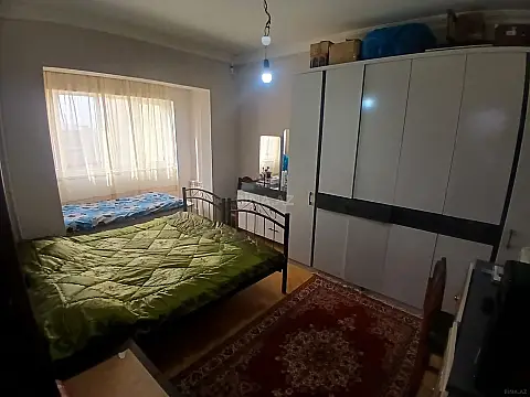 Satılır 3 otaqlı mənzil 90 m²