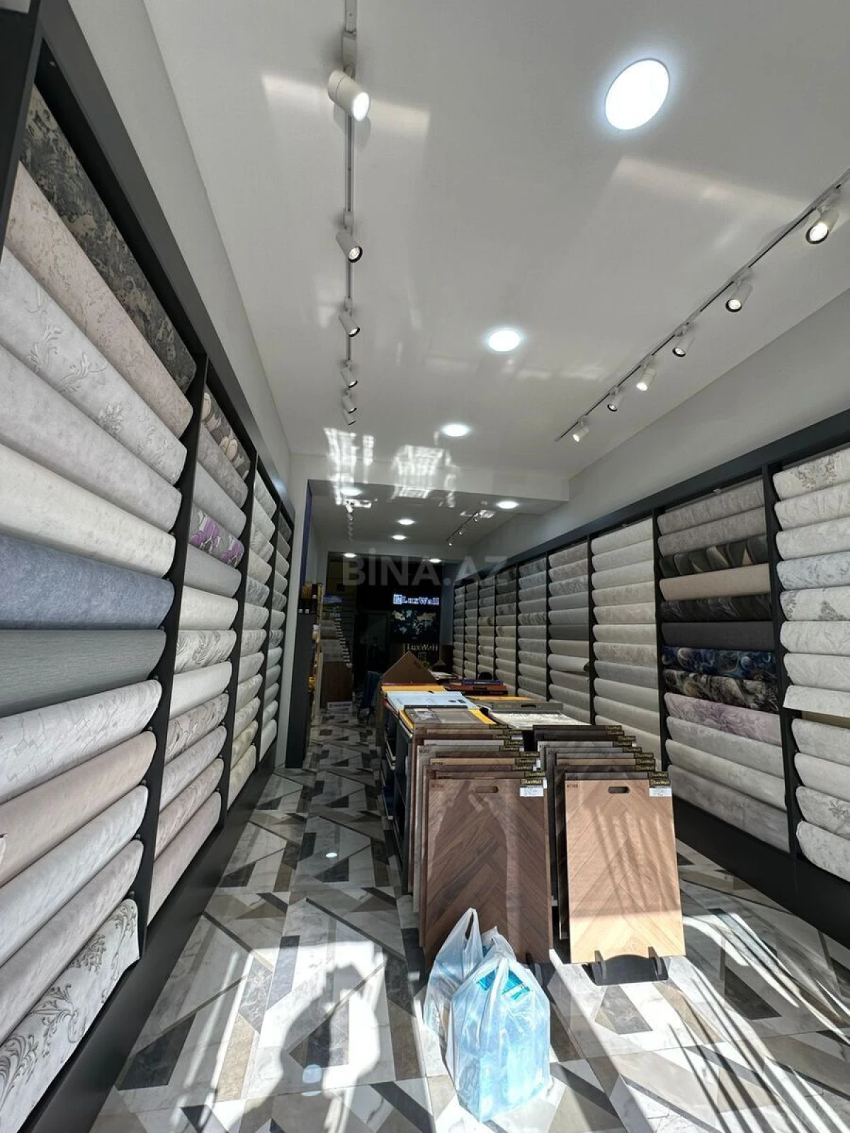 Satılır obyekt 145 m²