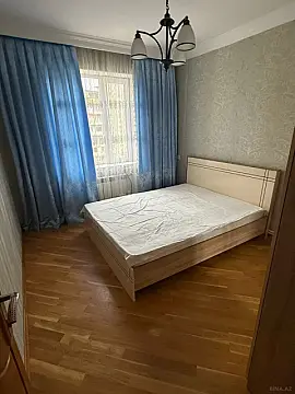 Kirayə verilir 2 otaqlı mənzil 62 m²