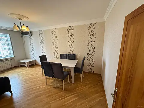 Kirayə verilir 2 otaqlı mənzil 62 m²