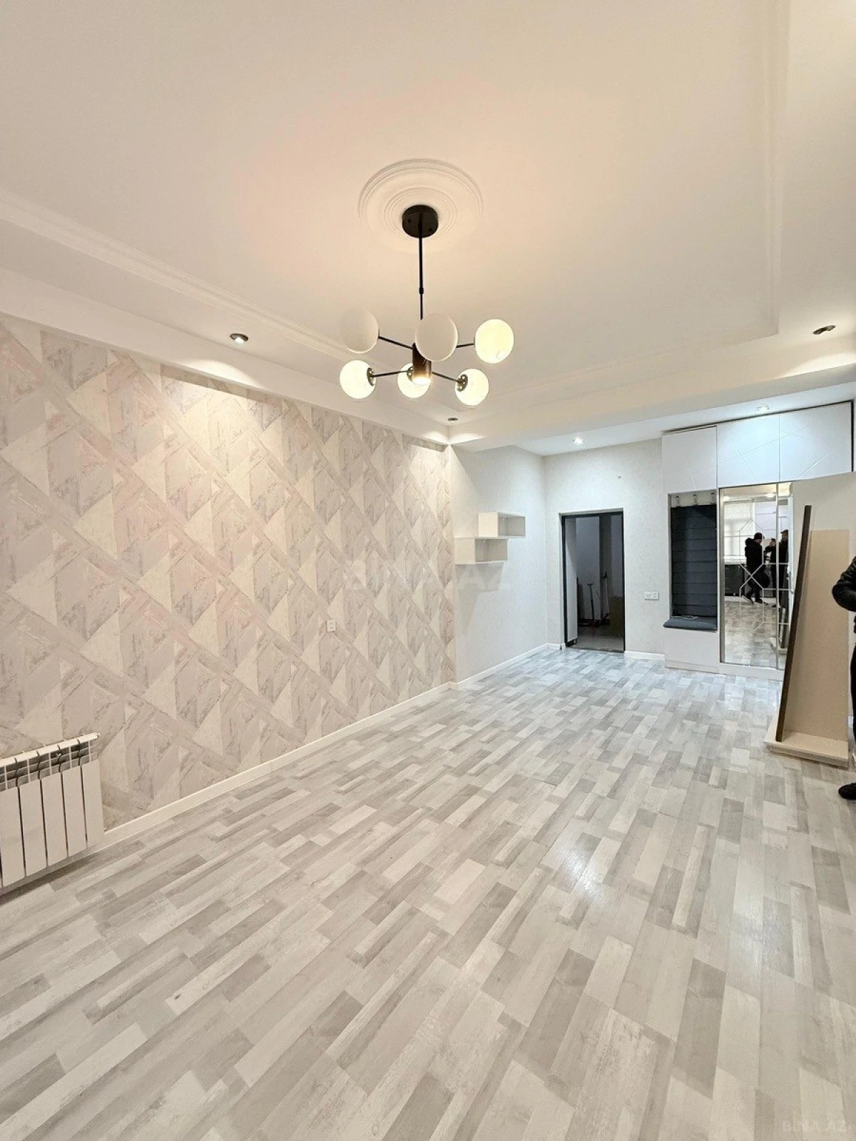 Satılır 2 otaqlı mənzil 65 m²