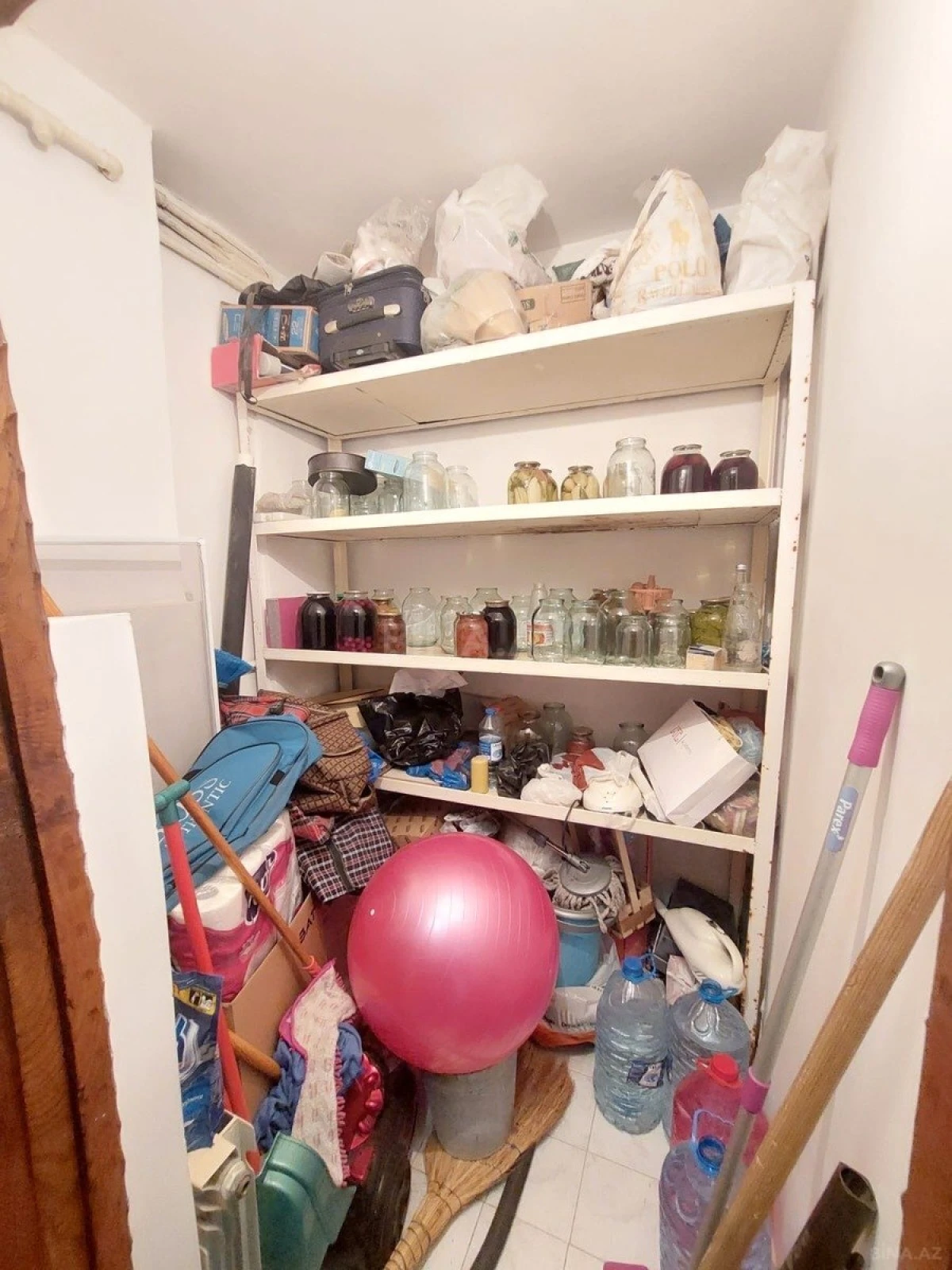 Satılır 5 otaqlı mənzil 120 m²