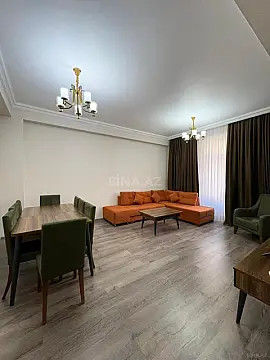 Kirayə verilir 3 otaqlı mənzil 130 m²