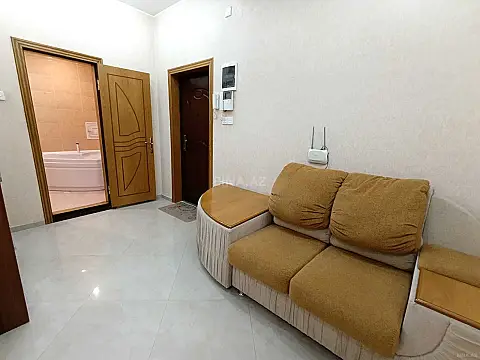 Kirayə verilir 3 otaqlı mənzil 100 m²