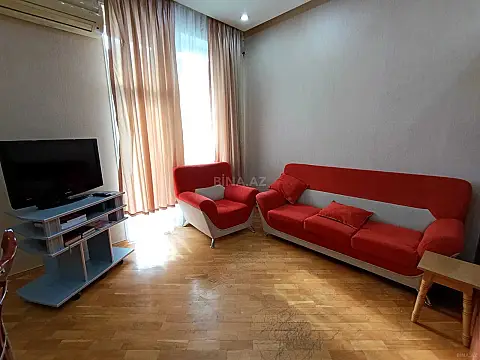 Kirayə verilir 3 otaqlı mənzil 100 m² — Bakı, Nizami 3 otaq 100.00 m²