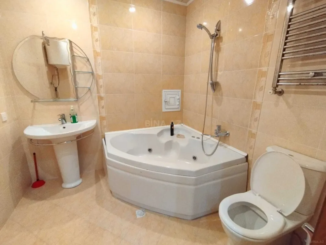 Kirayə verilir 3 otaqlı mənzil 100 m²