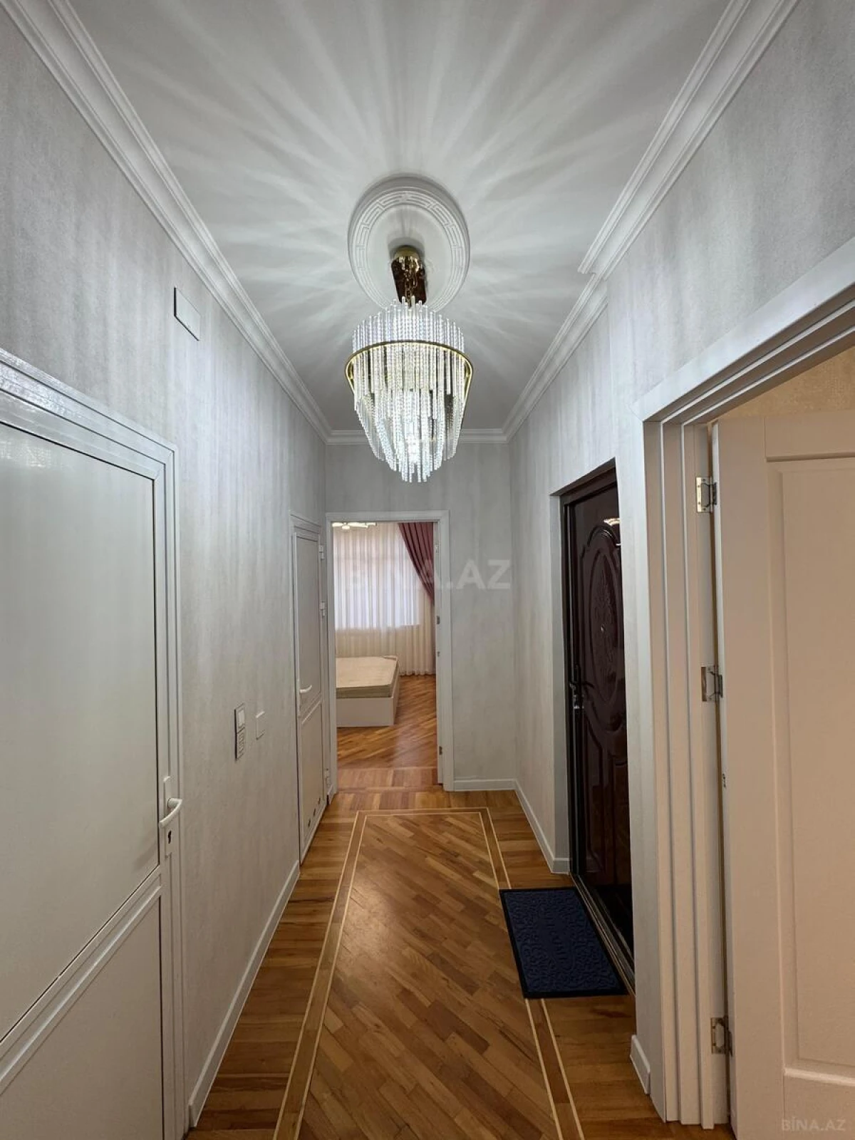 Satılır 2 otaqlı mənzil 65 m²